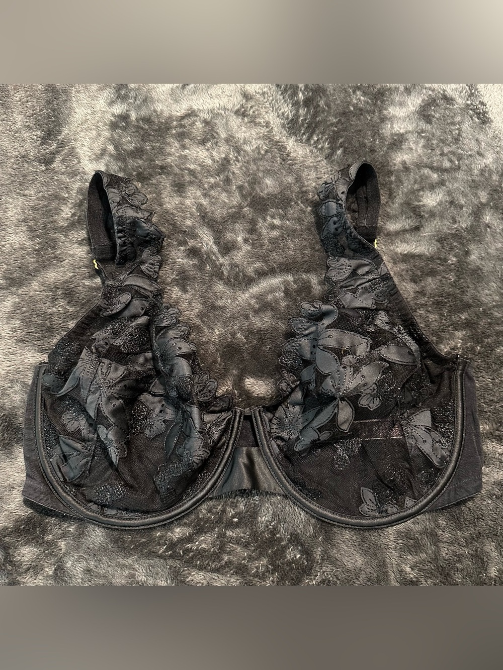 VS Black Floral Embroidered Underwire Bra